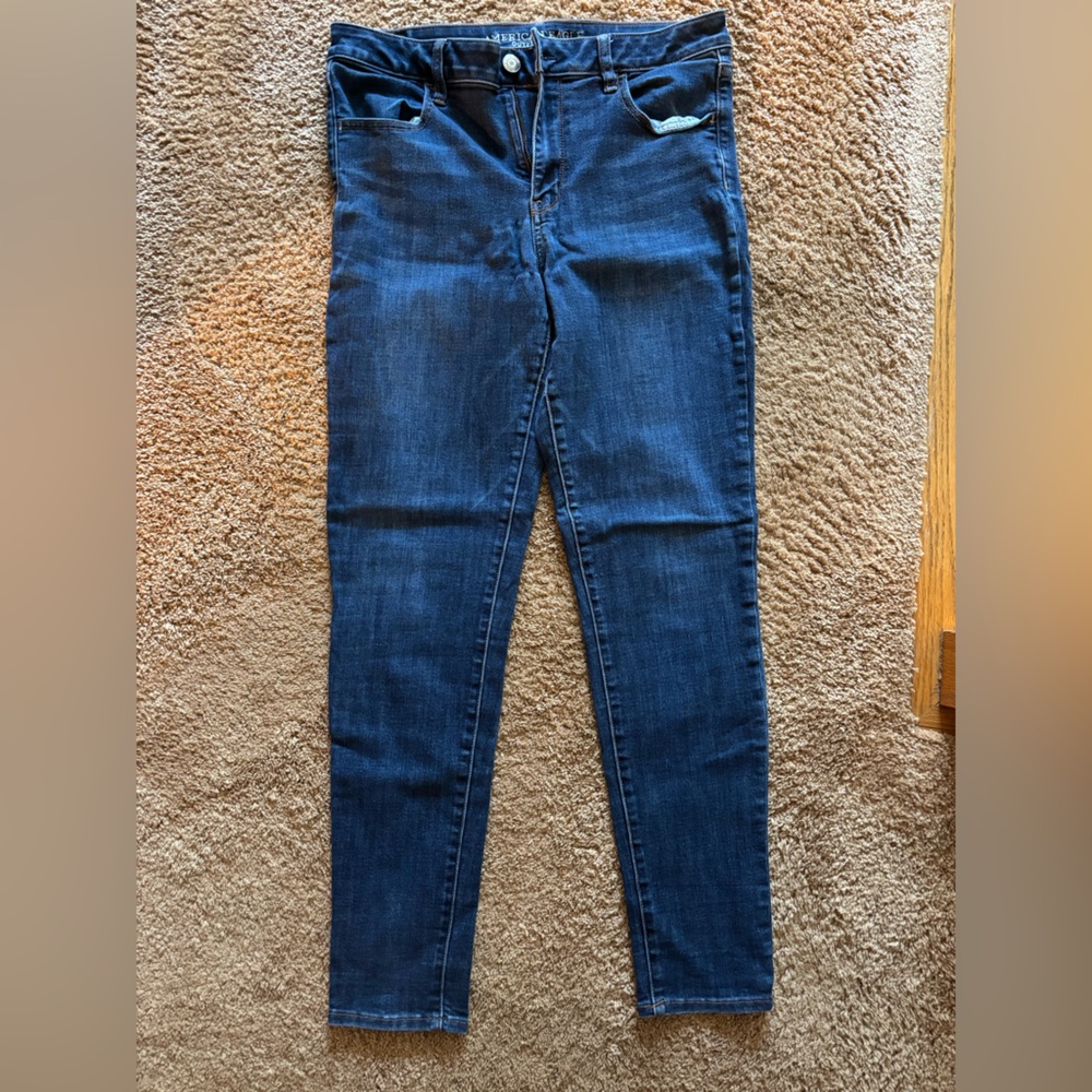 American Eagle Dark Wash Hi-Rise Jegging